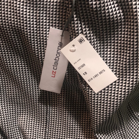 Liz Claiborne Womens Slim Pant size 12 brand new with tags attached. - Picture 7 of 9